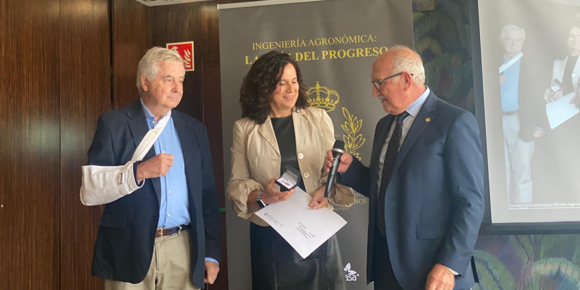 María Victoria Roncero, homenajeada por el Consejo General de Ingenieros Agrónomos
