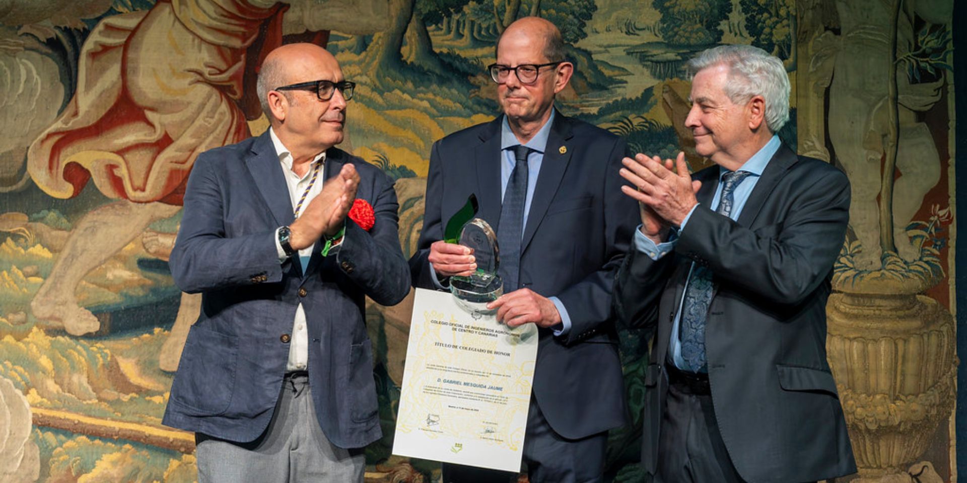 Gabriel Mesquida, Colegiado de Honor del Colegio de Ingenieros Agrónomos