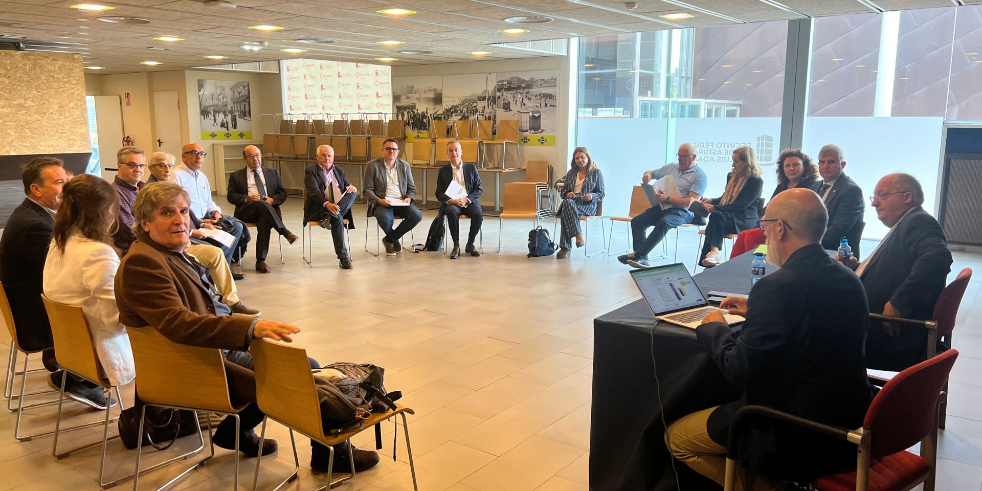 Gijón acoge la XXII Reunión de la Junta General de Representantes del Consejo General