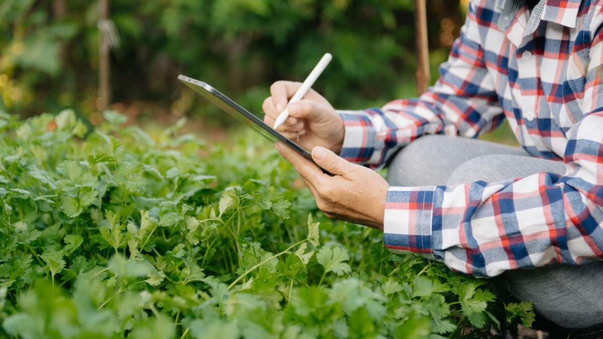 Jornada sobre el Cuaderno de Campo Digital y el Registro de Explotaciones Agrícolas