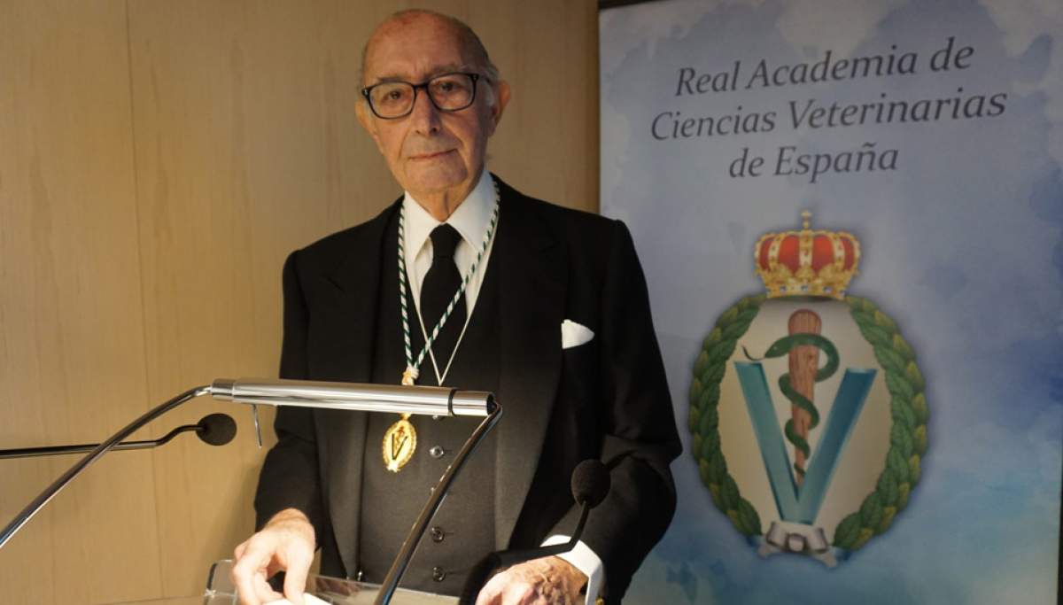 Jaime Lamo de Espinosa, nombrado Académico de Honor de la Real Academia de Ciencias Veterinarias